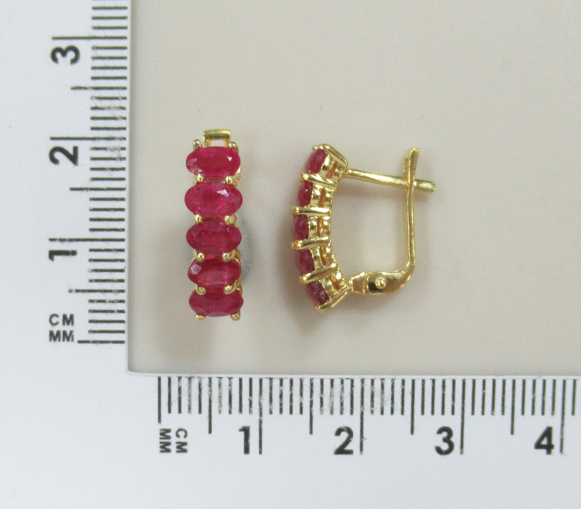 Серебряные серьги с рубинами